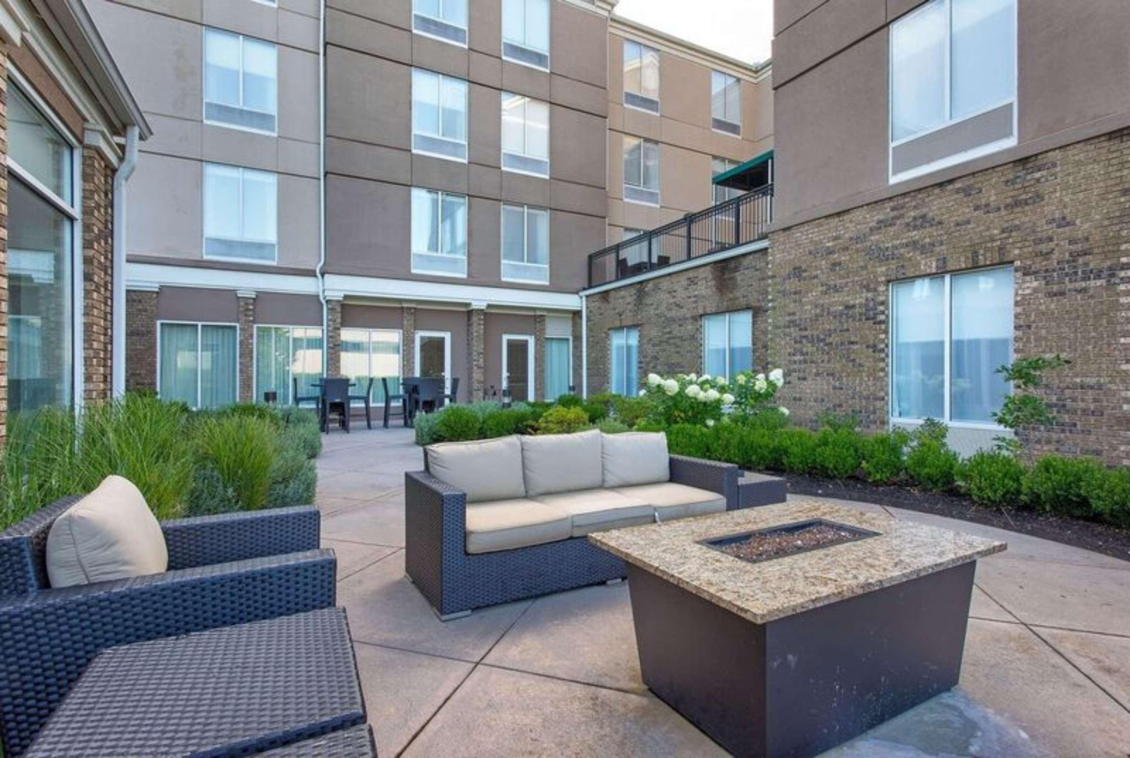 Hilton Garden Inn Knoxville West/Cedar Bluff Esterno foto