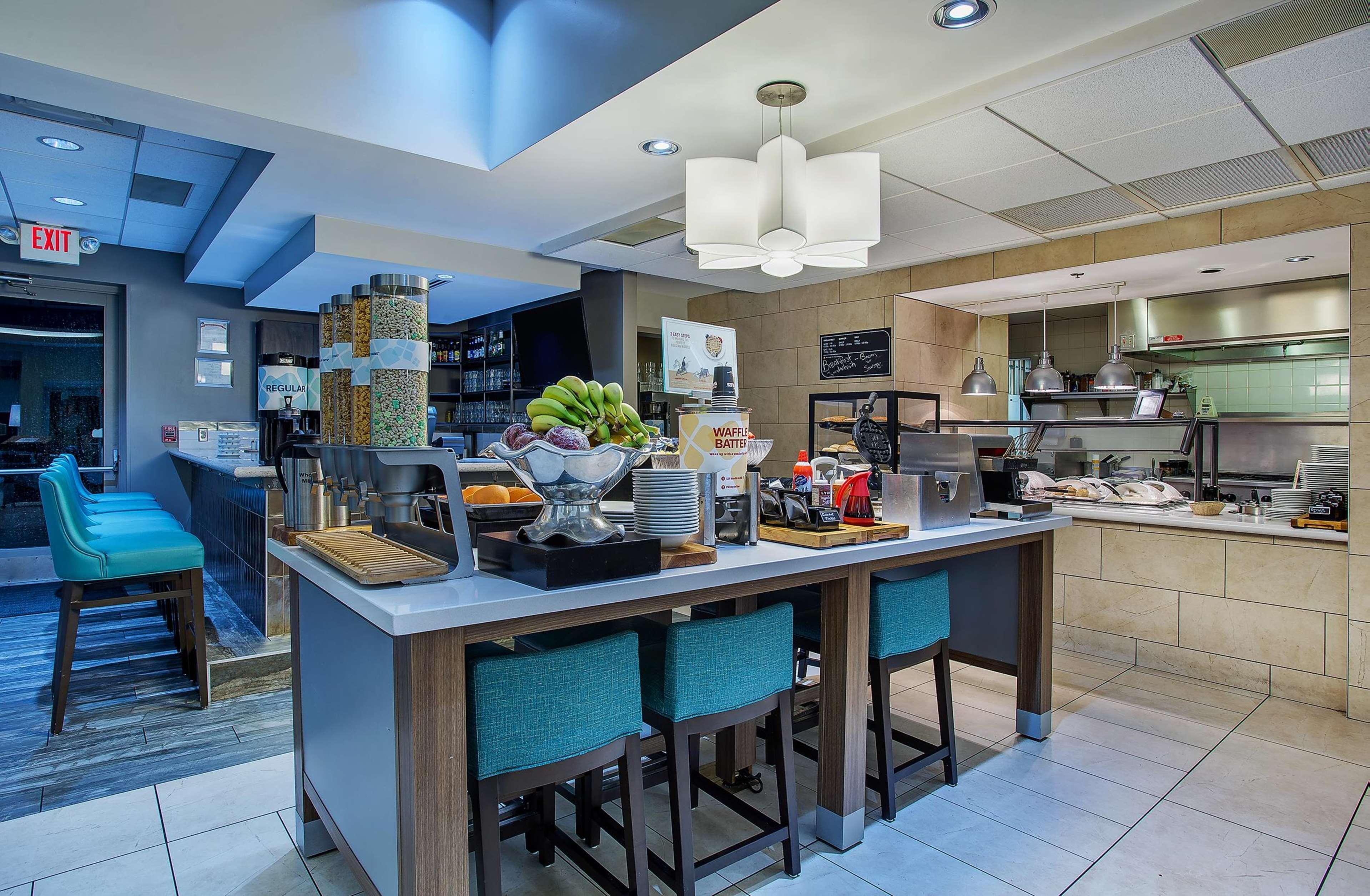 Hilton Garden Inn Knoxville West/Cedar Bluff Esterno foto