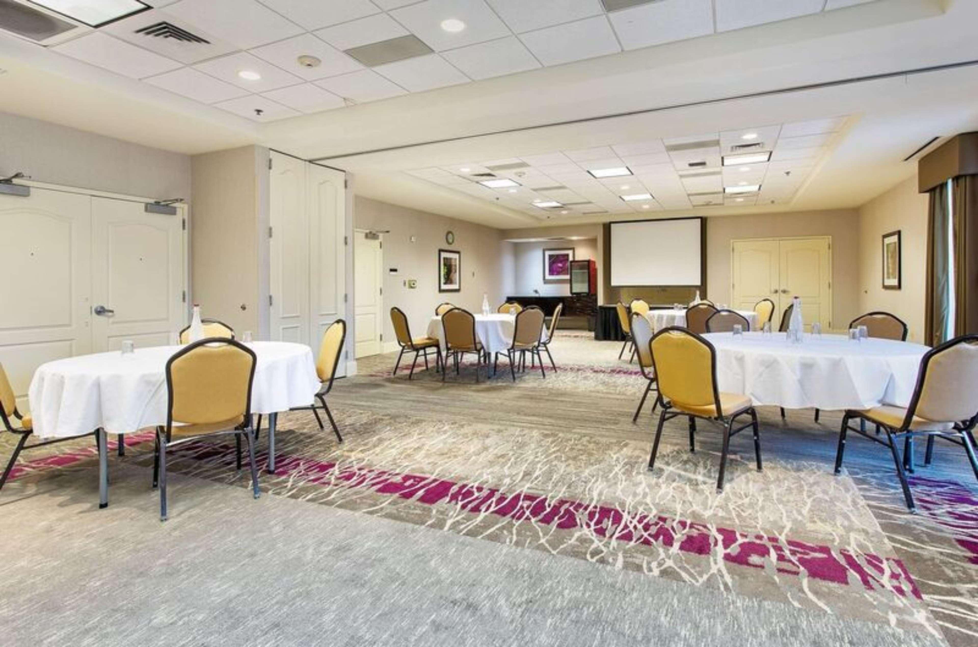 Hilton Garden Inn Knoxville West/Cedar Bluff Esterno foto
